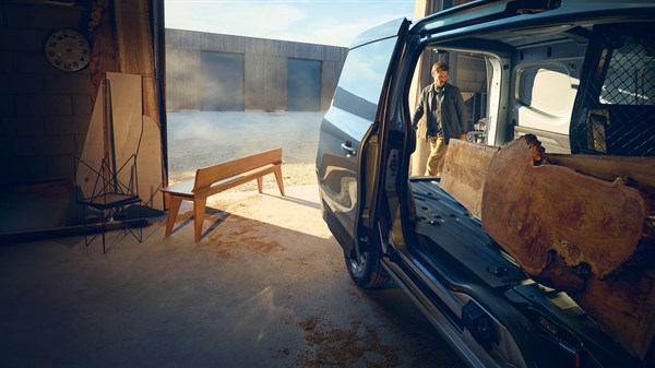renault-kangoo-van-ffk-ph1-overview-002_ig_w600_h337