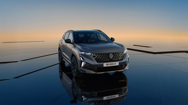 renault-editorial-etech-hev-008_ig_w600_h337