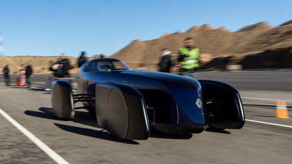 renault-filante-record-z41-concept-022_ig_w600_h337