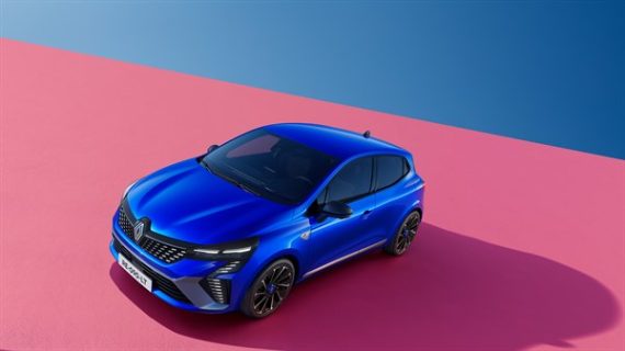 new-renault-brand-awards-card-004_ig_w600_h337